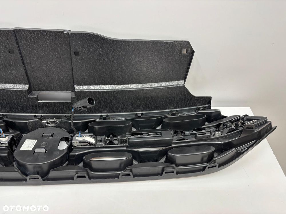 Volkswagen VW T-Roc R-Line Lift Led Grill Atrapa Zderzaka 2GA853651 - 8