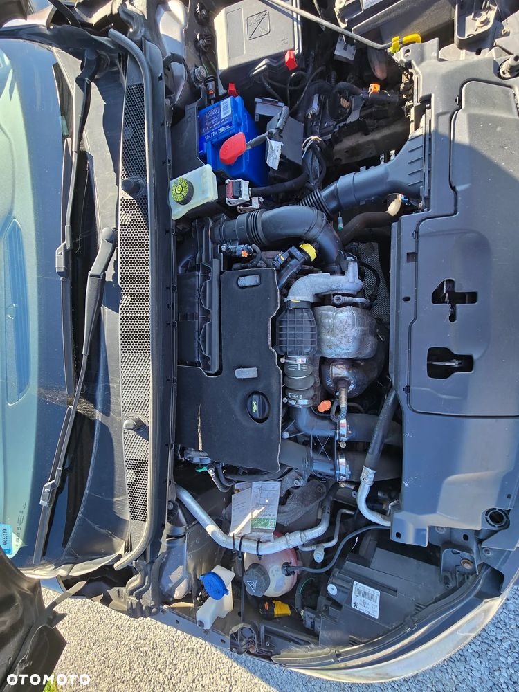 Peugeot 308 1.6 HDi Access - 38