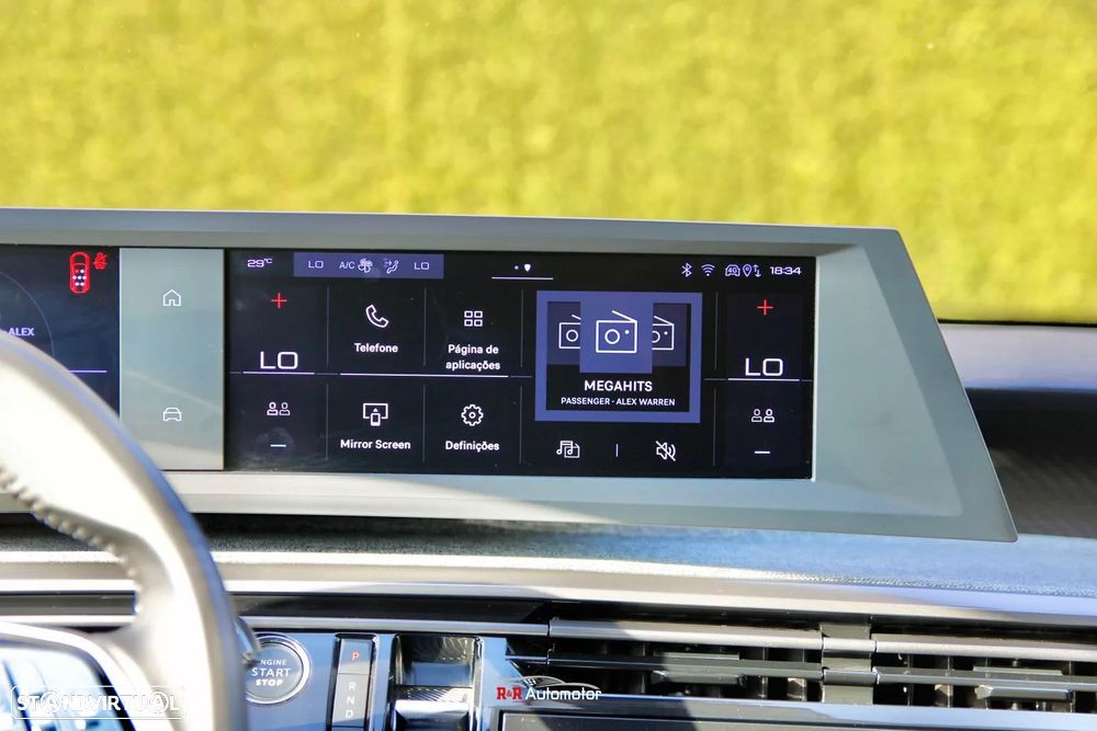Peugeot 5008 1.2 Hybrid Allure e-DCS6 - 19