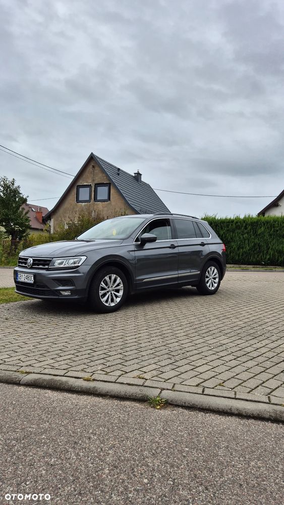 Volkswagen Tiguan - 2