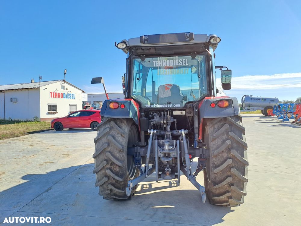 Massey Ferguson 4707 - 6