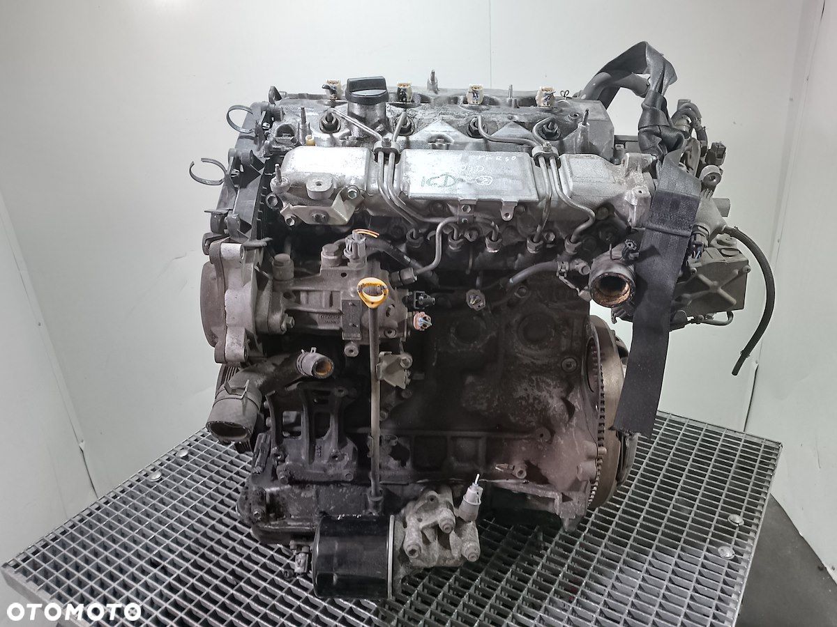 SILNIK TOYOTA COROLLA VERSO I 1CD 2.0 D-4D - 1
