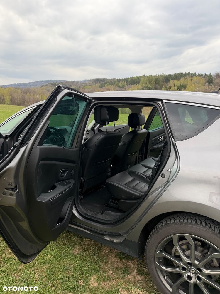 Renault Scenic - 8