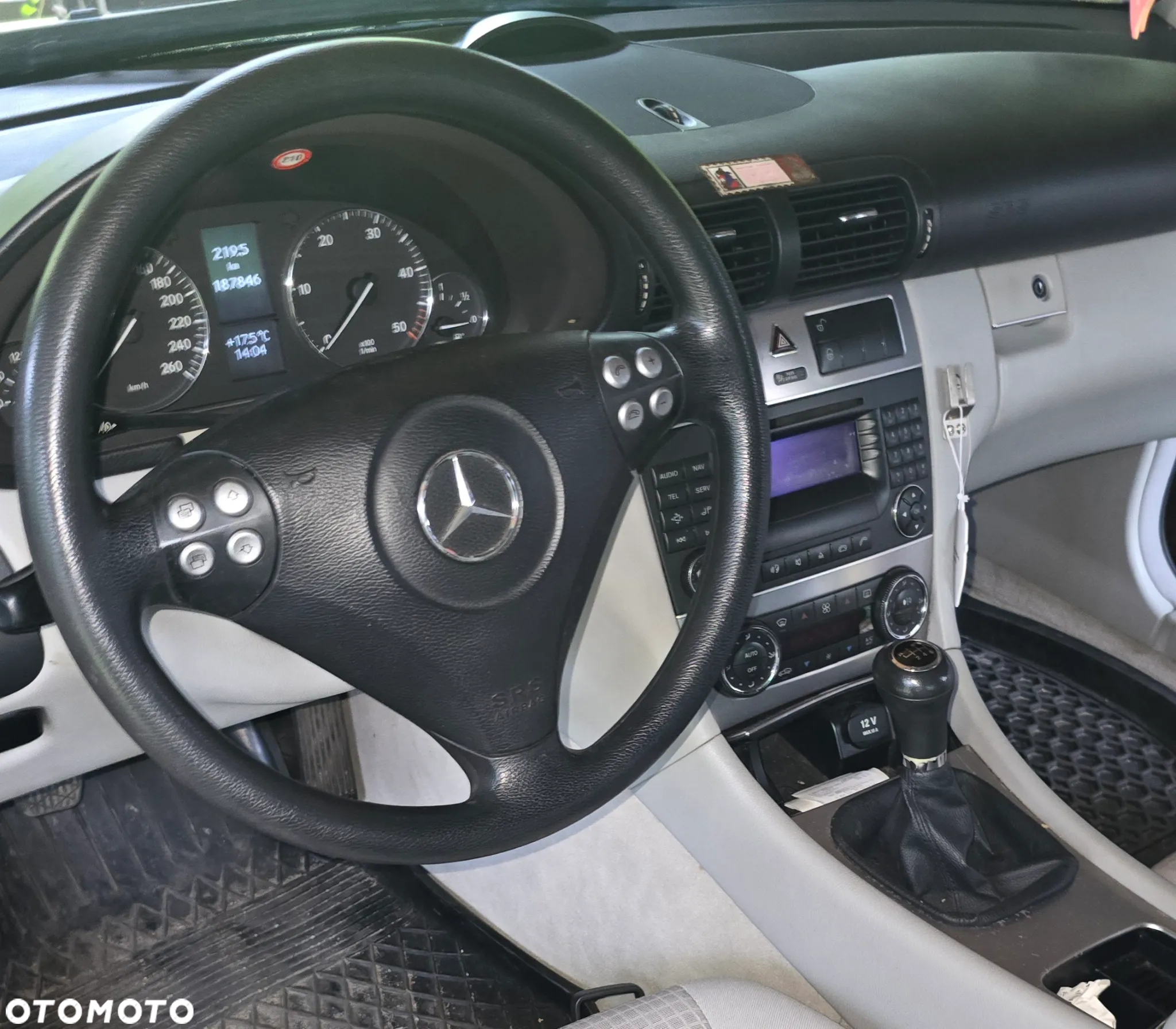 Mercedes-Benz Klasa C 200 CDI - 18