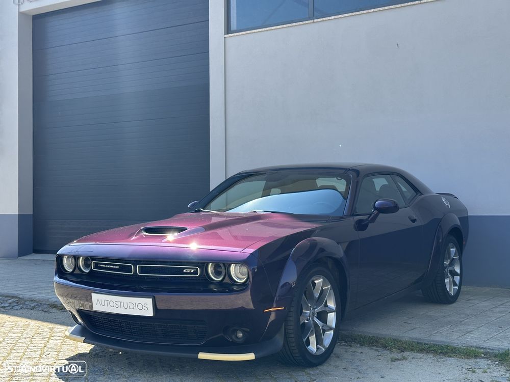 Dodge Challenger - 17