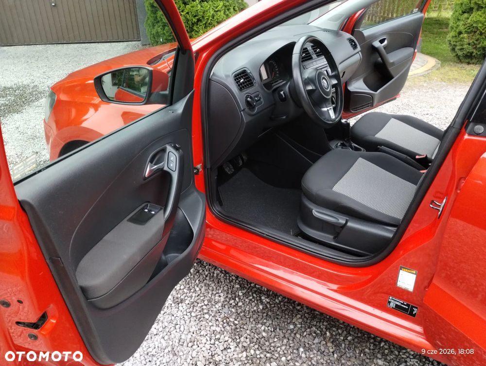 Volkswagen Polo 1.4 Comfortline - 20