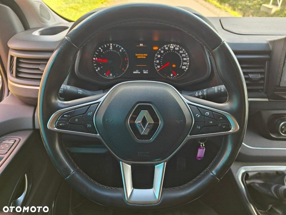 Renault Trafic - 8