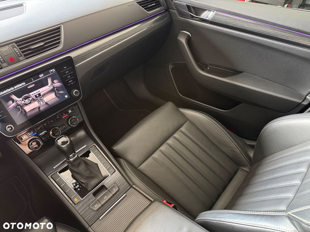 Skoda Superb 2.0 TDI Style DSG - 26