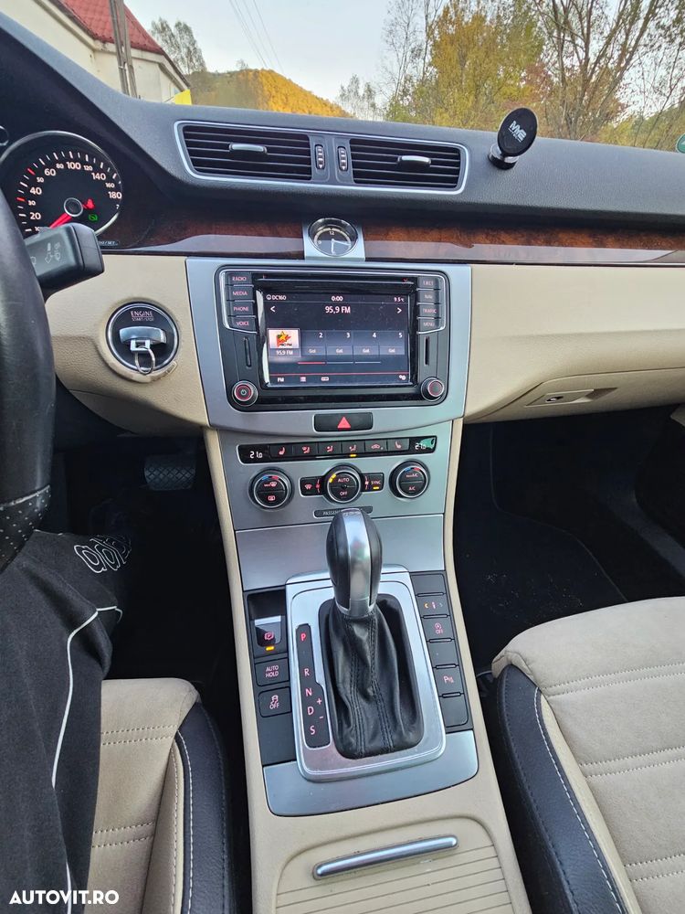 Volkswagen Passat CC 2.0 TDI BlueMotion Technology DSG Dynamic Black - 9