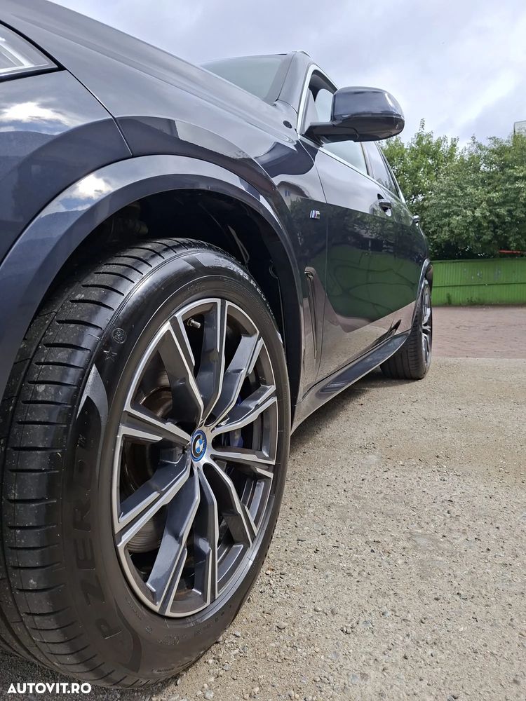 BMW X5 xDrive40i - 7