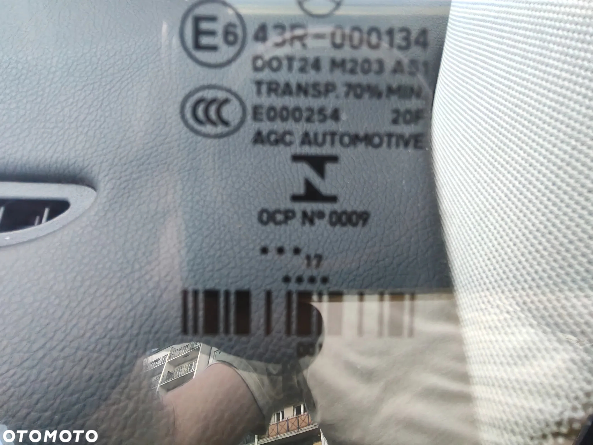 Mercedes-Benz GLA 200 7G-DCT Style - 5