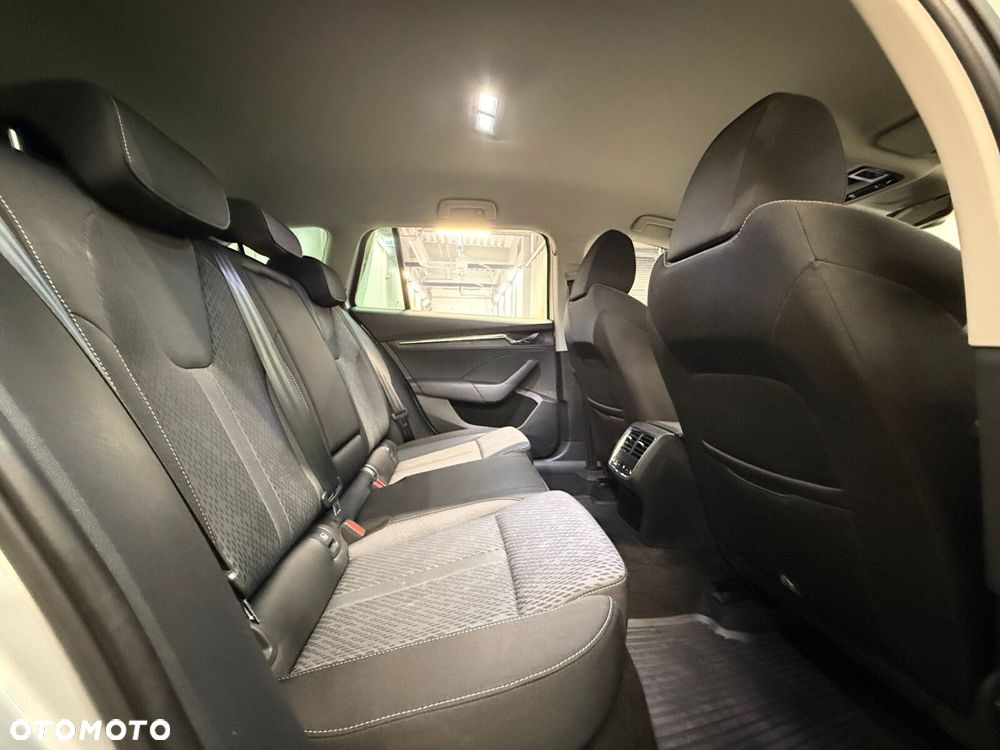 Skoda Octavia 1.5 TSI ACT Style - 23