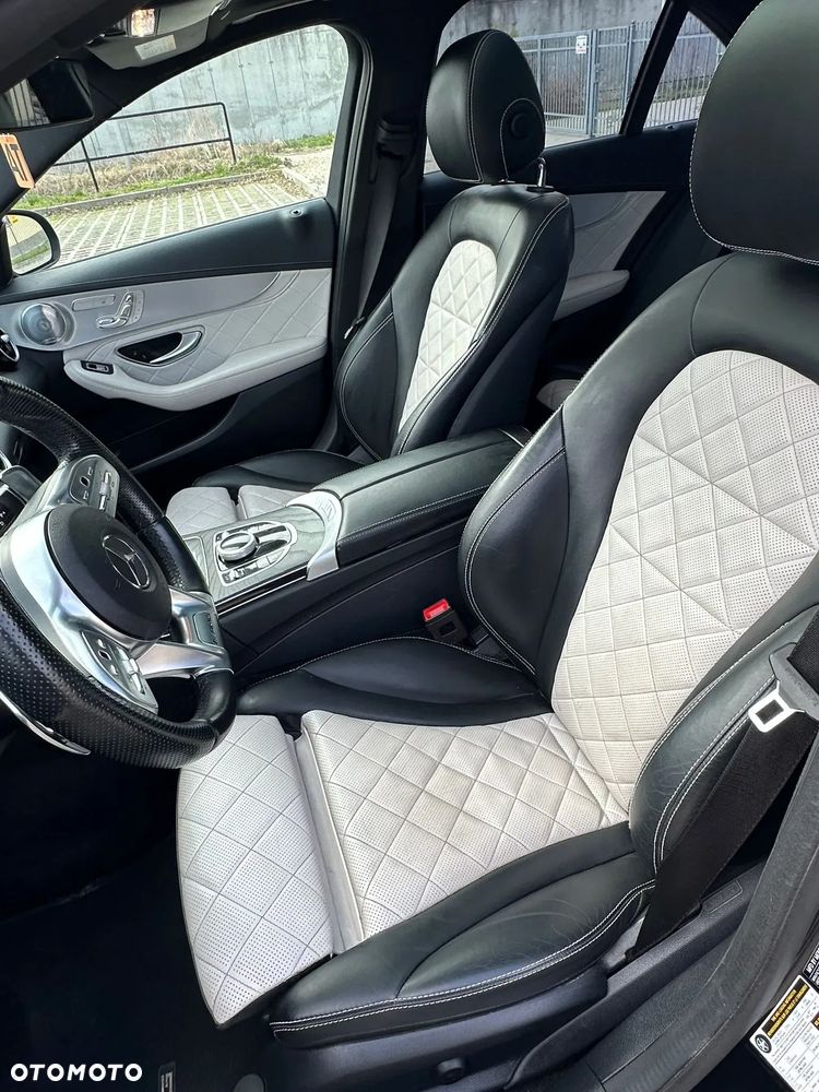 Mercedes-Benz Klasa C AMG 43 4Matic 9G-TRONIC - 11