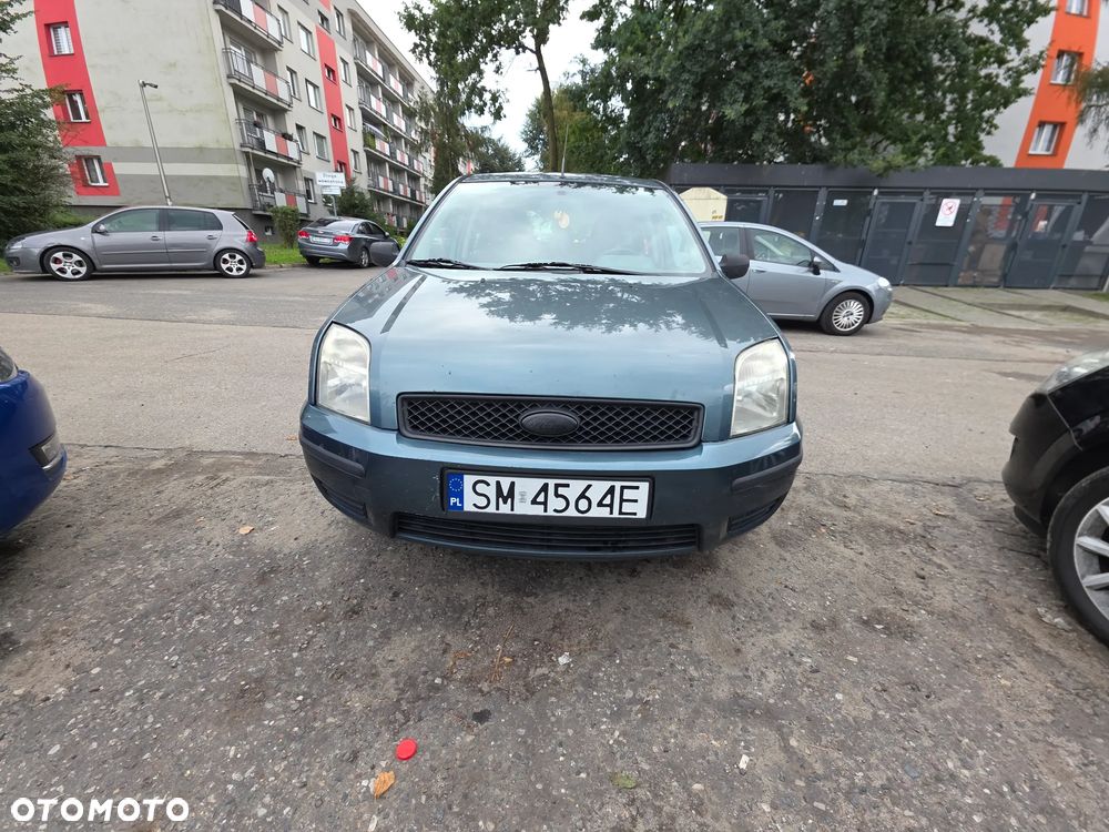 Ford Fusion - 2