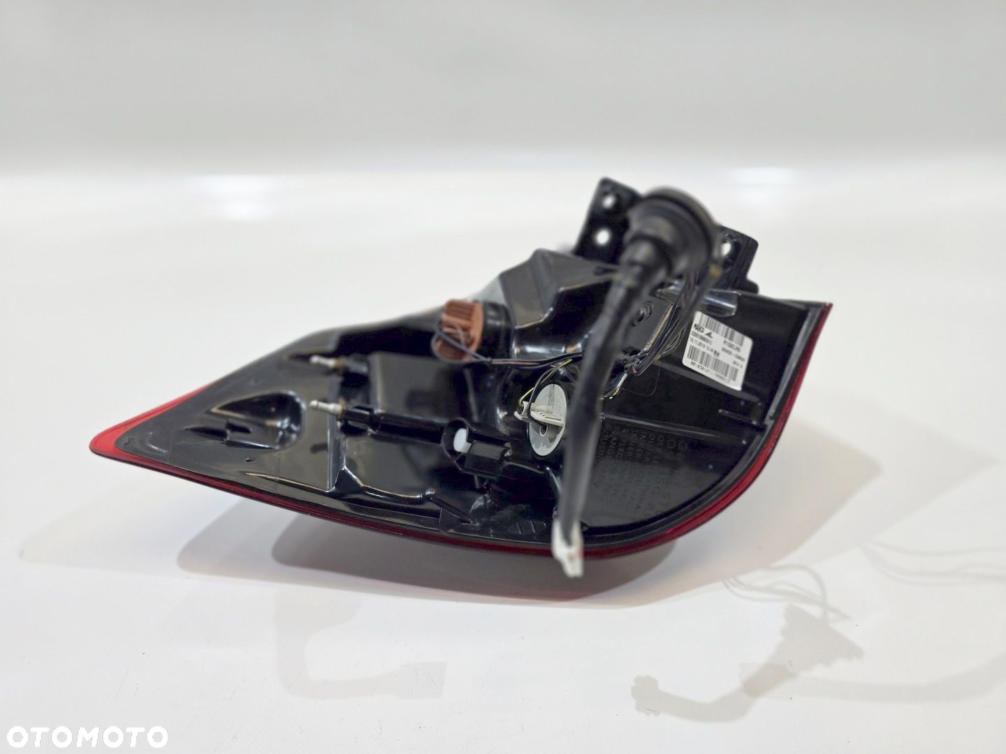 LAMPA TYŁ PRAWY PRAWA HYUNDAI I20 II 19r LIFT 92402-C8600 - 4