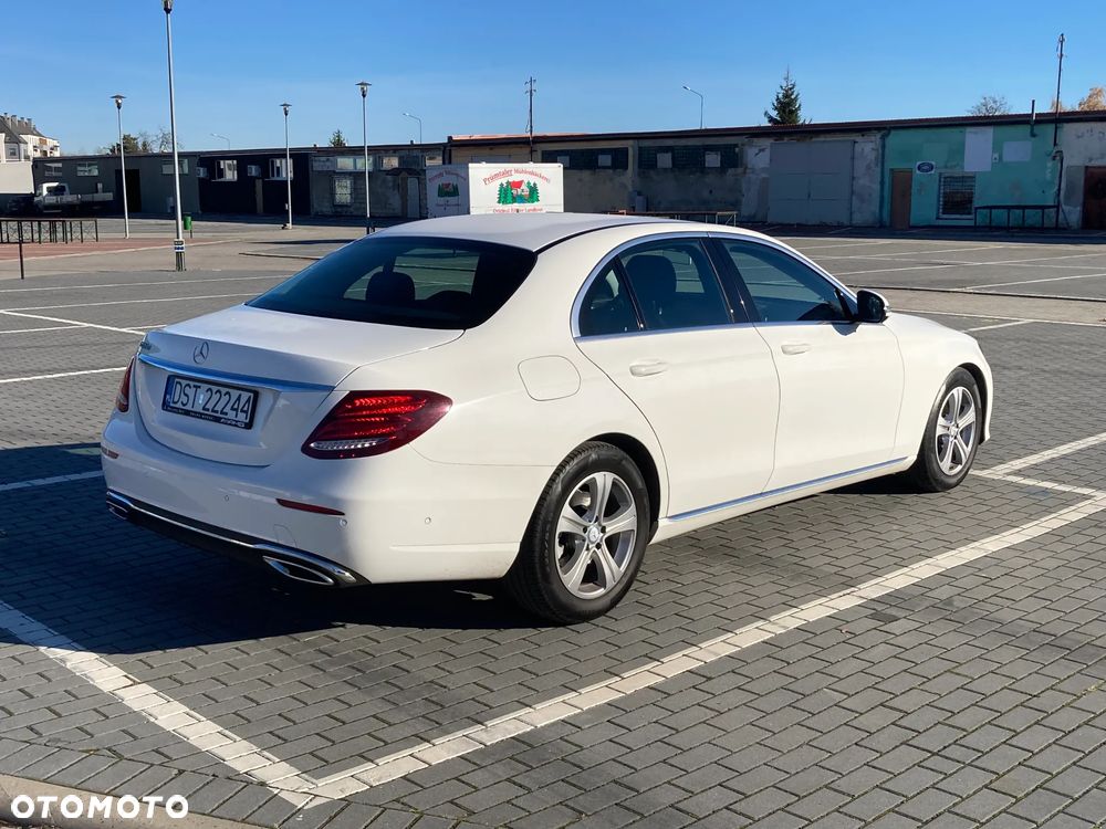 Mercedes-Benz Klasa E 220 d 9G-TRONIC - 6