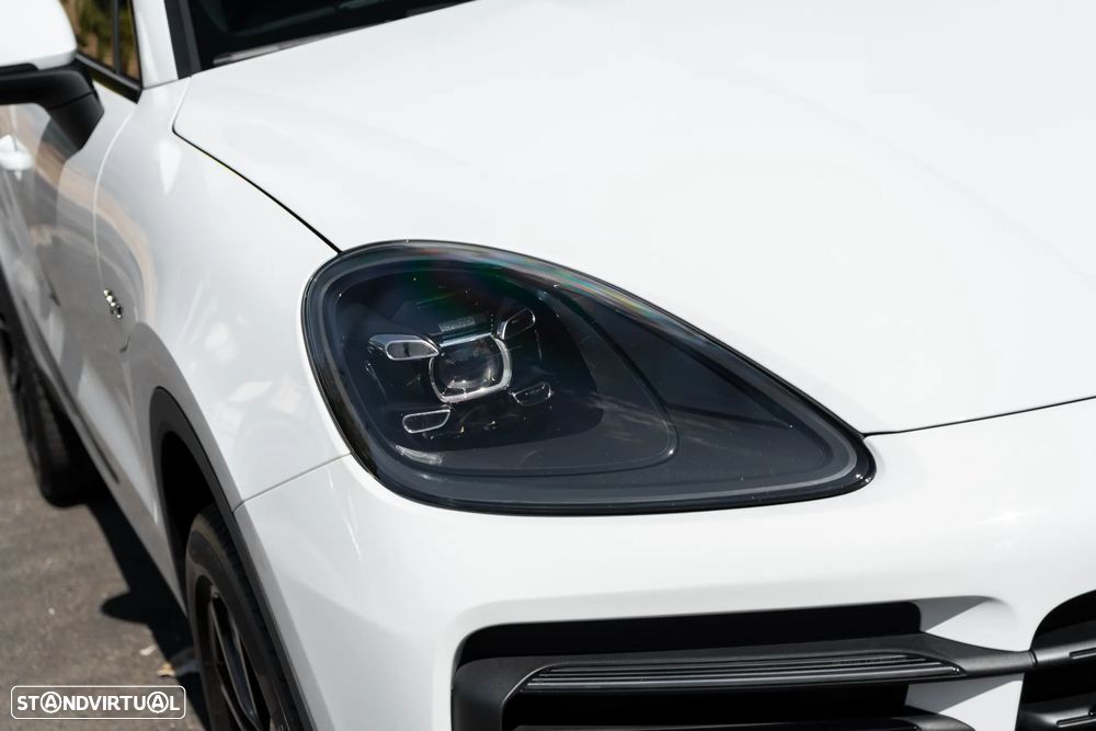 Porsche Cayenne E-Hybrid - 8