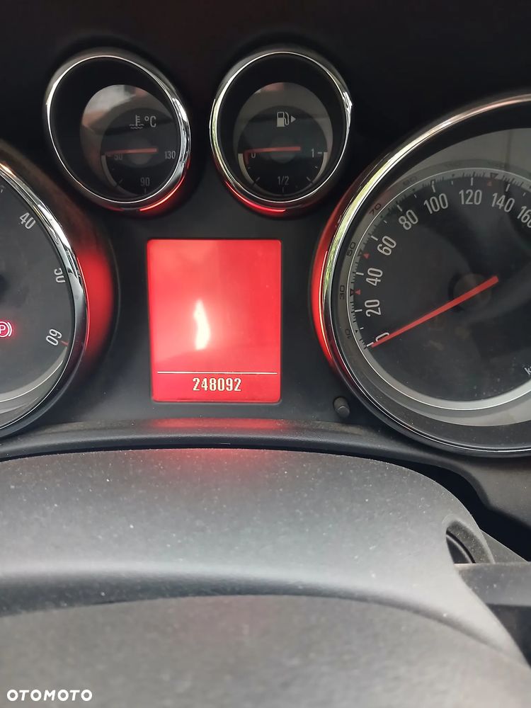 Opel Astra 2.0 CDTI DPF Cosmo - 5