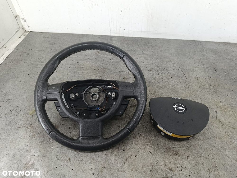 KIEROWNICA Z PODUSZKĄ OPEL CORSA C 13188242 - 1