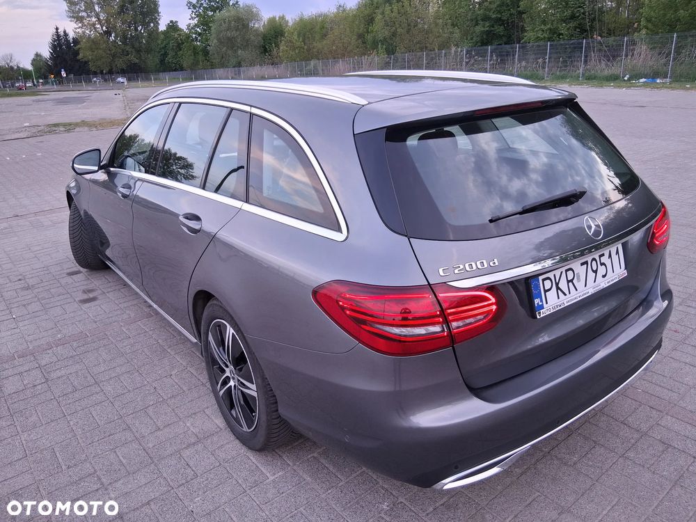 Mercedes-Benz Klasa C 200 d 9G-TRONIC Avantgarde - 16