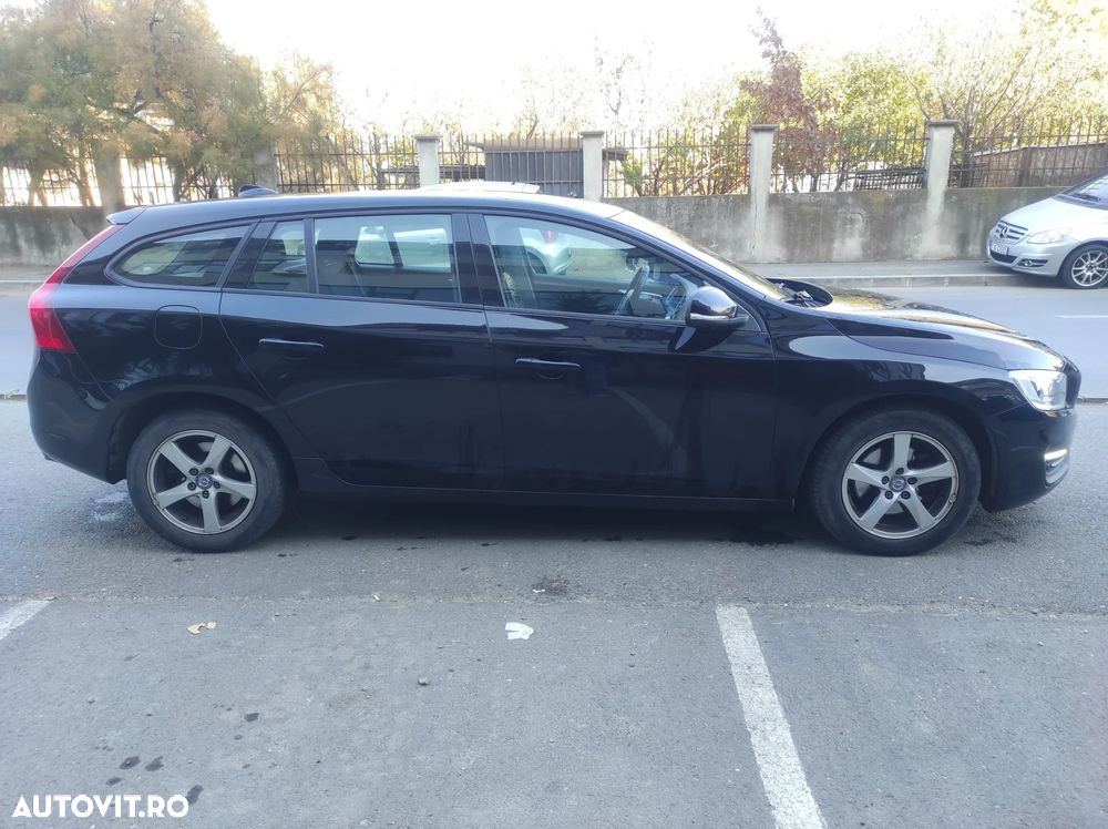 Volvo V60 D4 Kinetic - 7