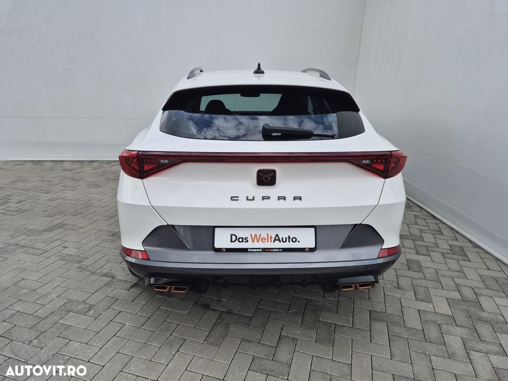 Cupra Formentor 1.4 e-HYBRID DSG - 4