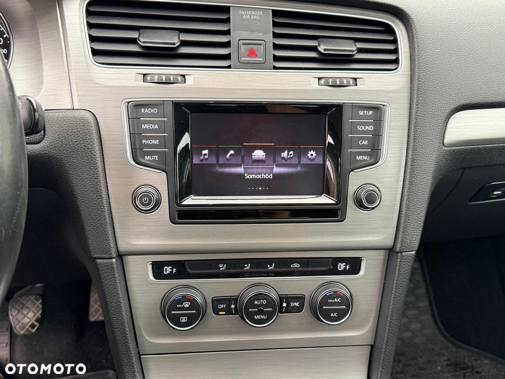Volkswagen Golf 1.4 TSI BMT Comfortline - 9