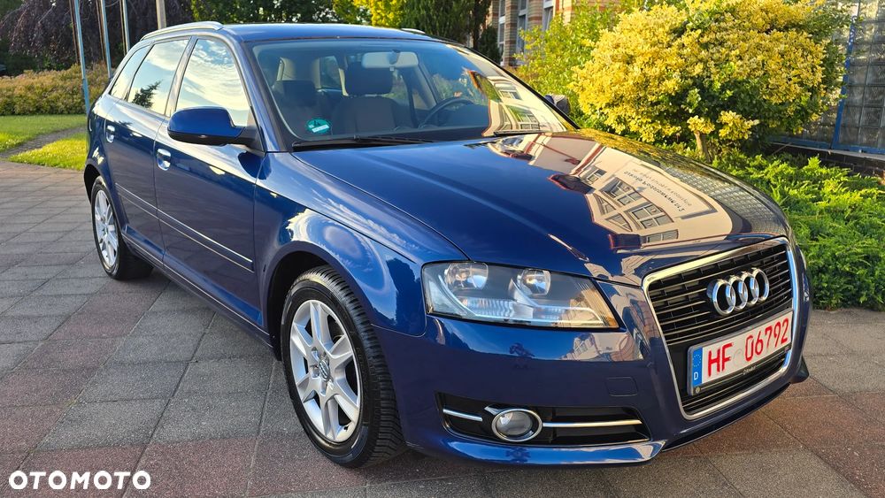 Audi A3 Sportback - 3