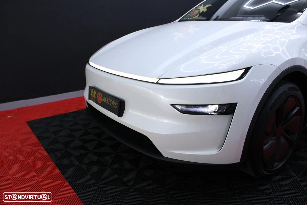 Tesla Model Y Standard - 3