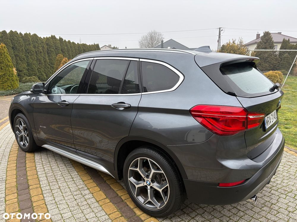 BMW X1 - 13