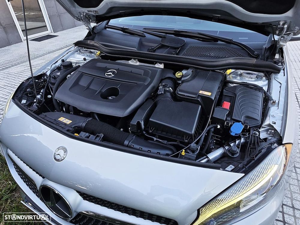 Mercedes-Benz A 180 d AMG Line - 30