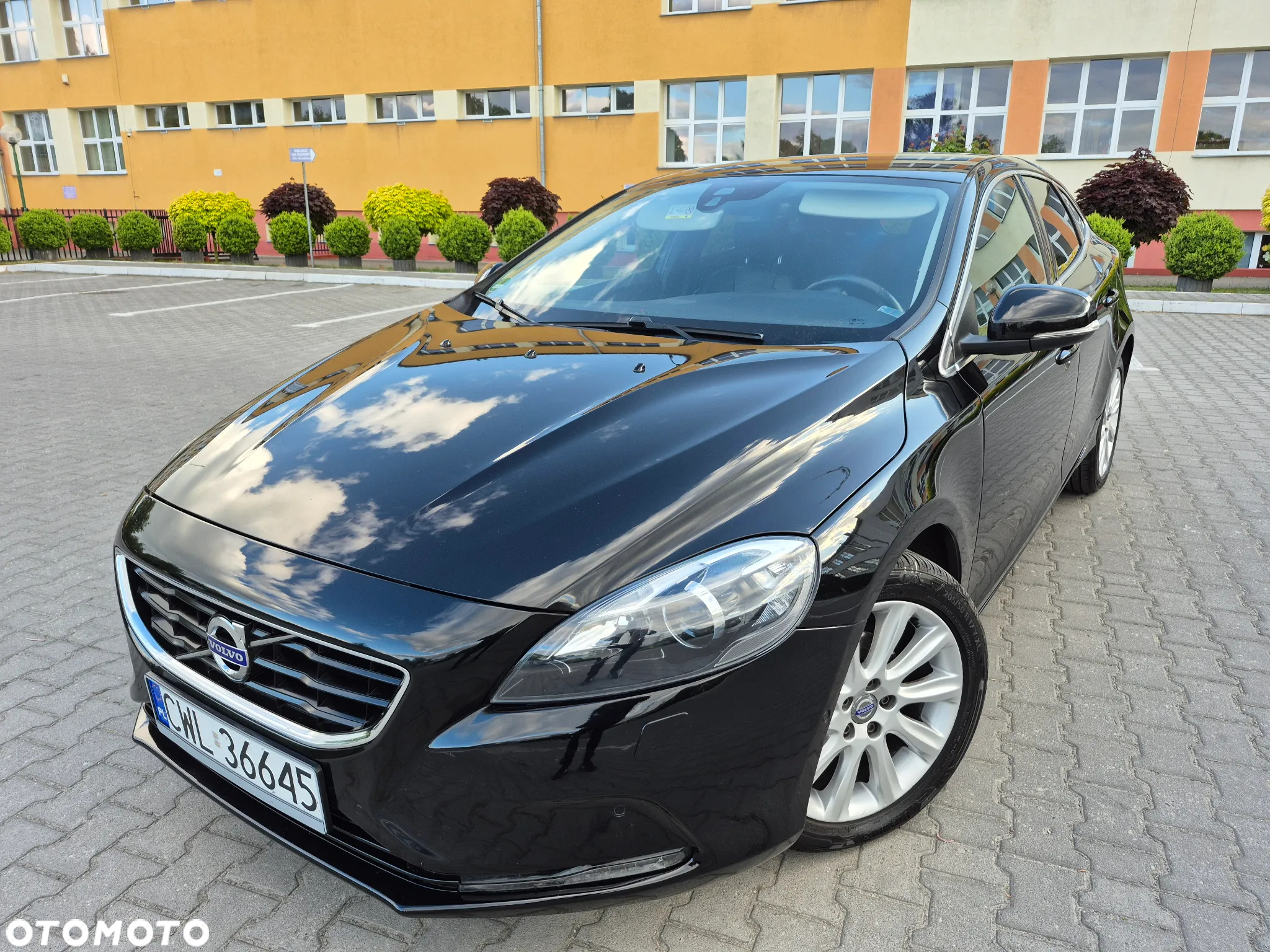 Volvo V40 D2 Drive-E Summum - 2