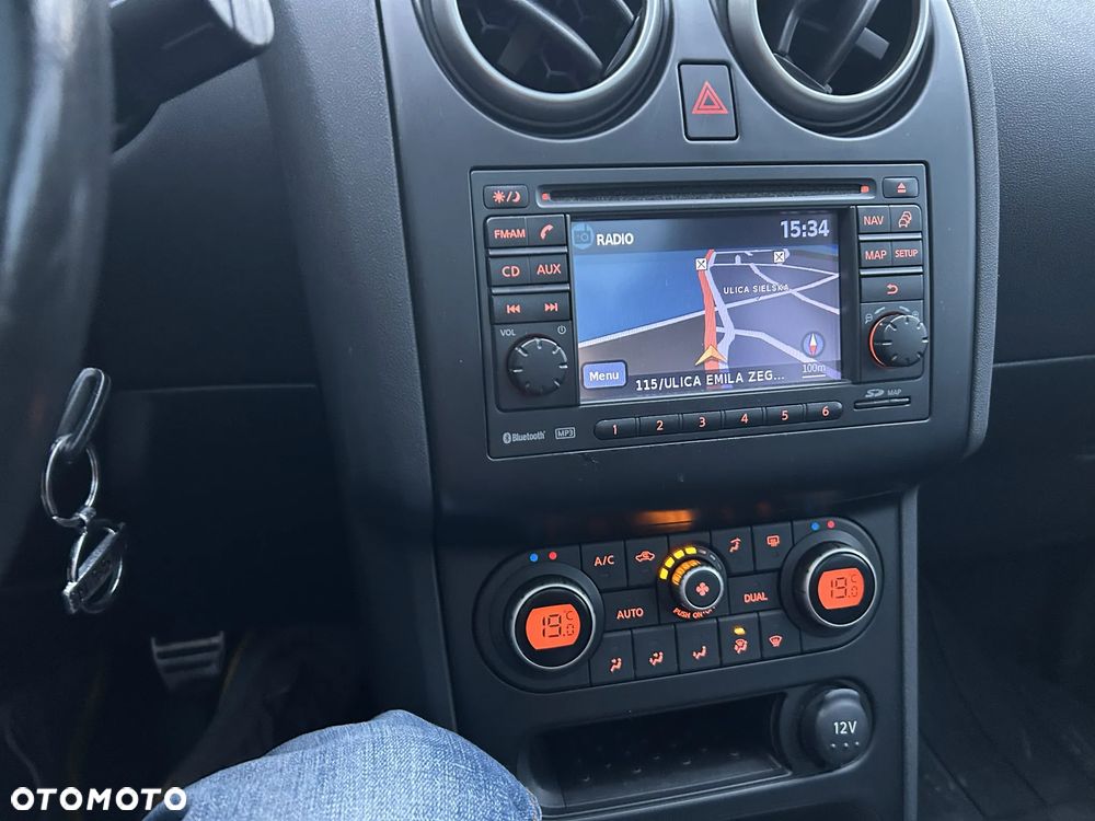 Nissan Qashqai 1.6 I-Way - 12