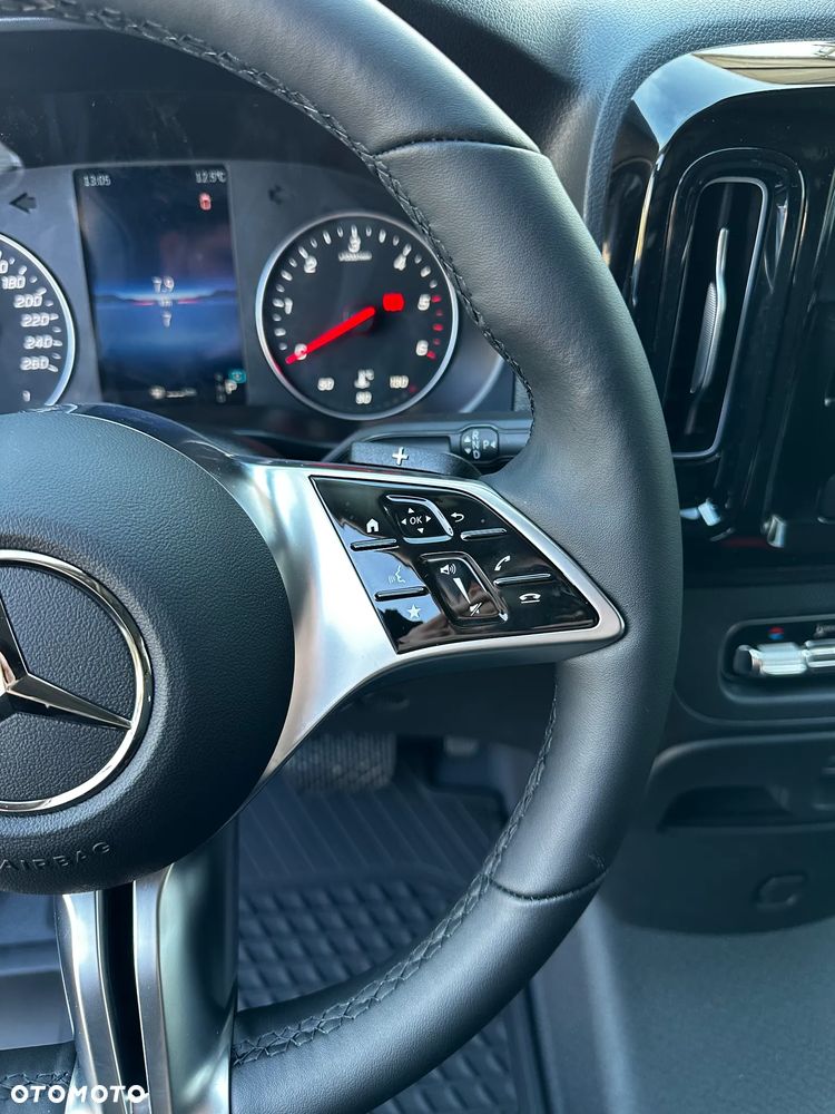 Mercedes-Benz Vito - 15