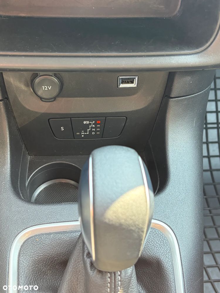 Citroën C3 1.2 PureTech Max EAT6 - 17