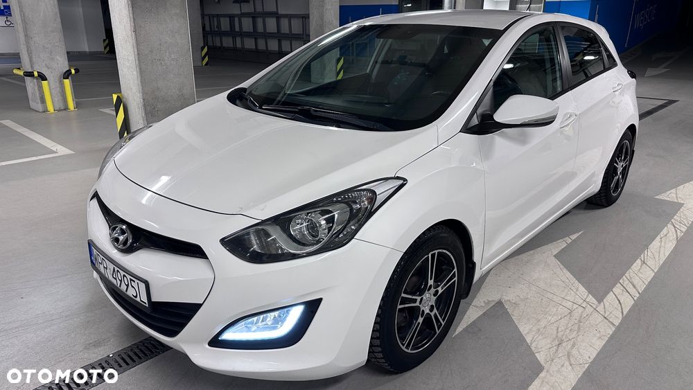 Hyundai i30 blue 1.6 CRDi YES Gold - 20