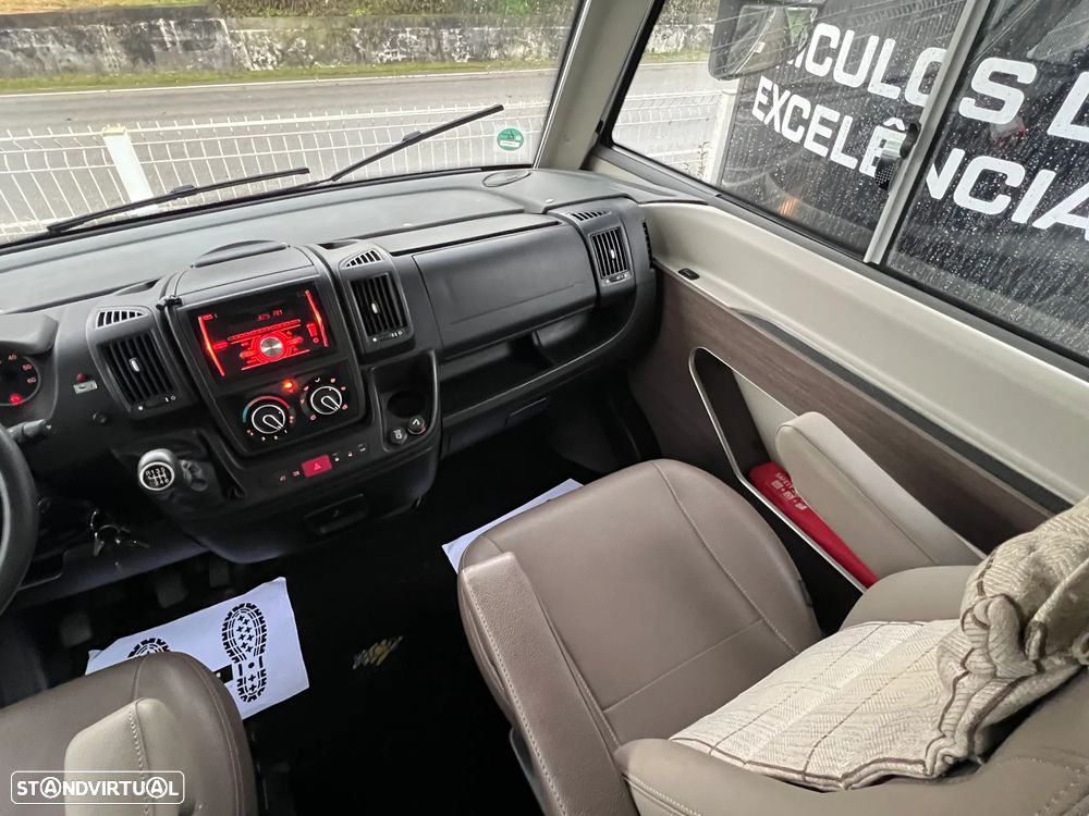 Burstner Viseo Cama Central - 15