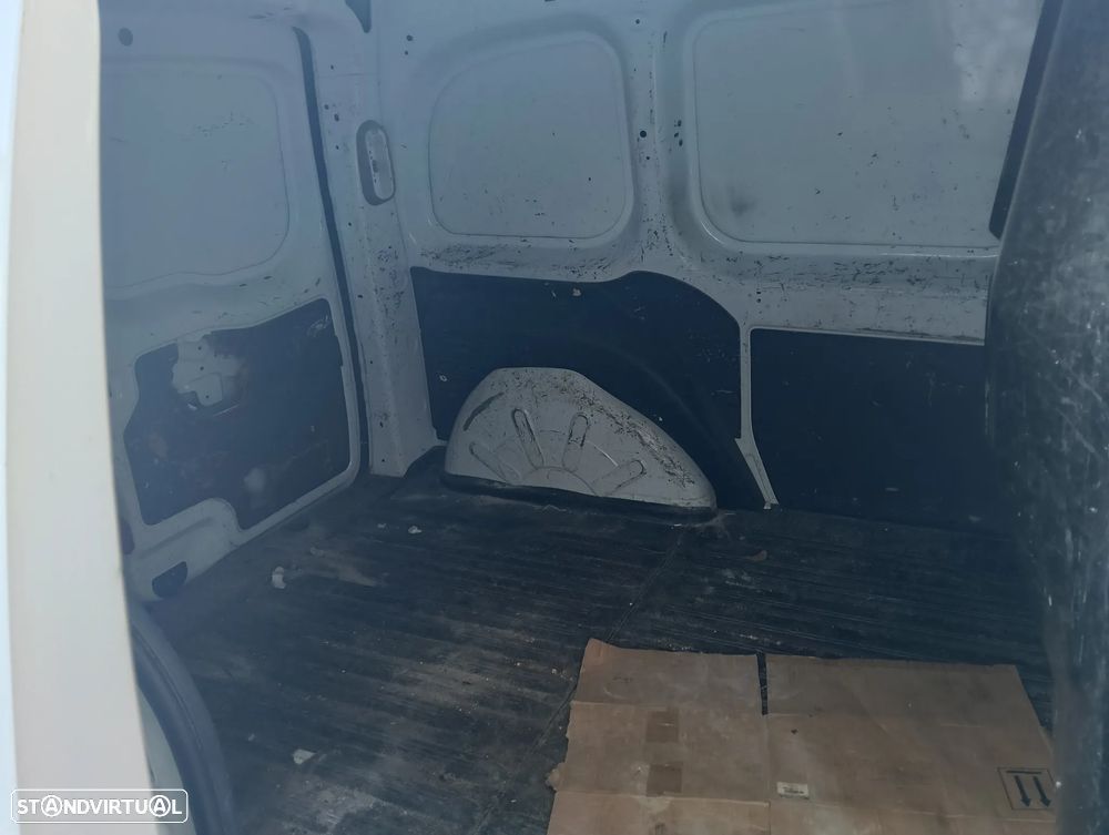 Renault Kangoo 1.5 dci - 17