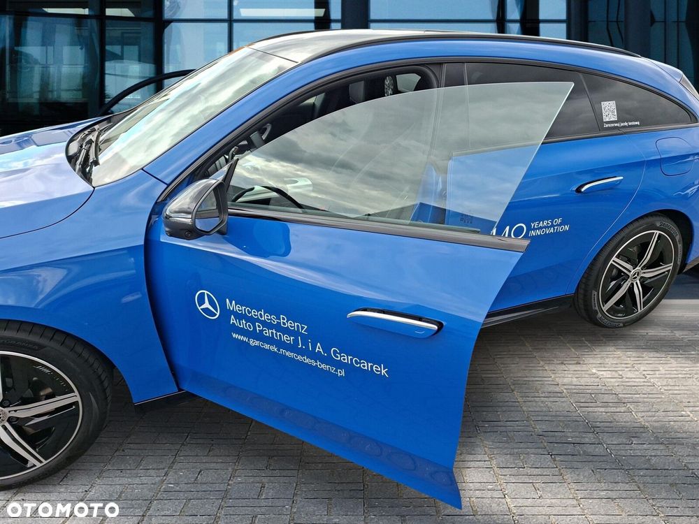 Mercedes-Benz CLA - 12