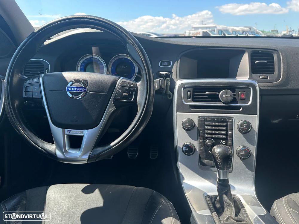 Volvo V60 1.6 D2 Drive R-Design Start/Stop - 7