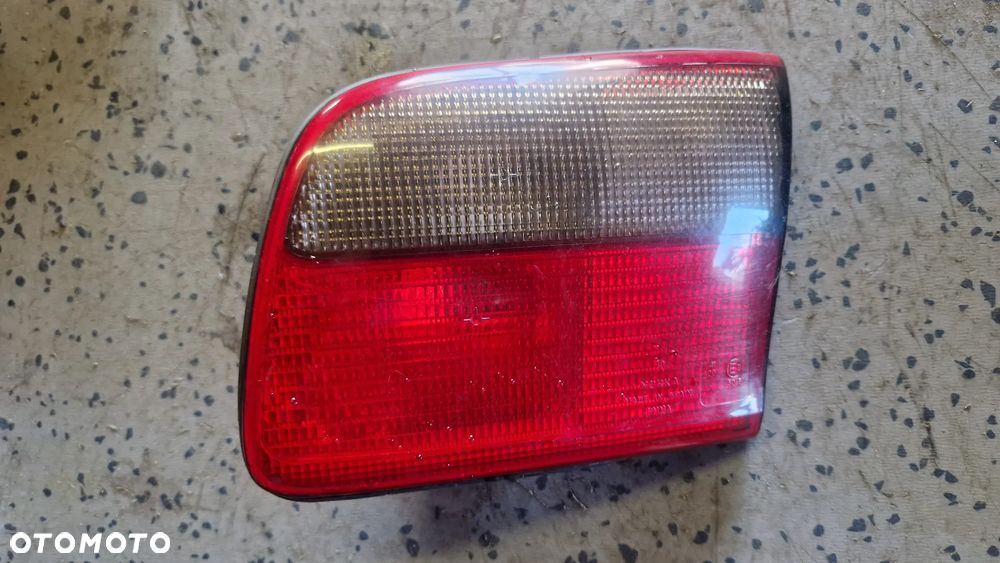 OPEL OMEGA B LAMPA TYŁ PRAWA - 1