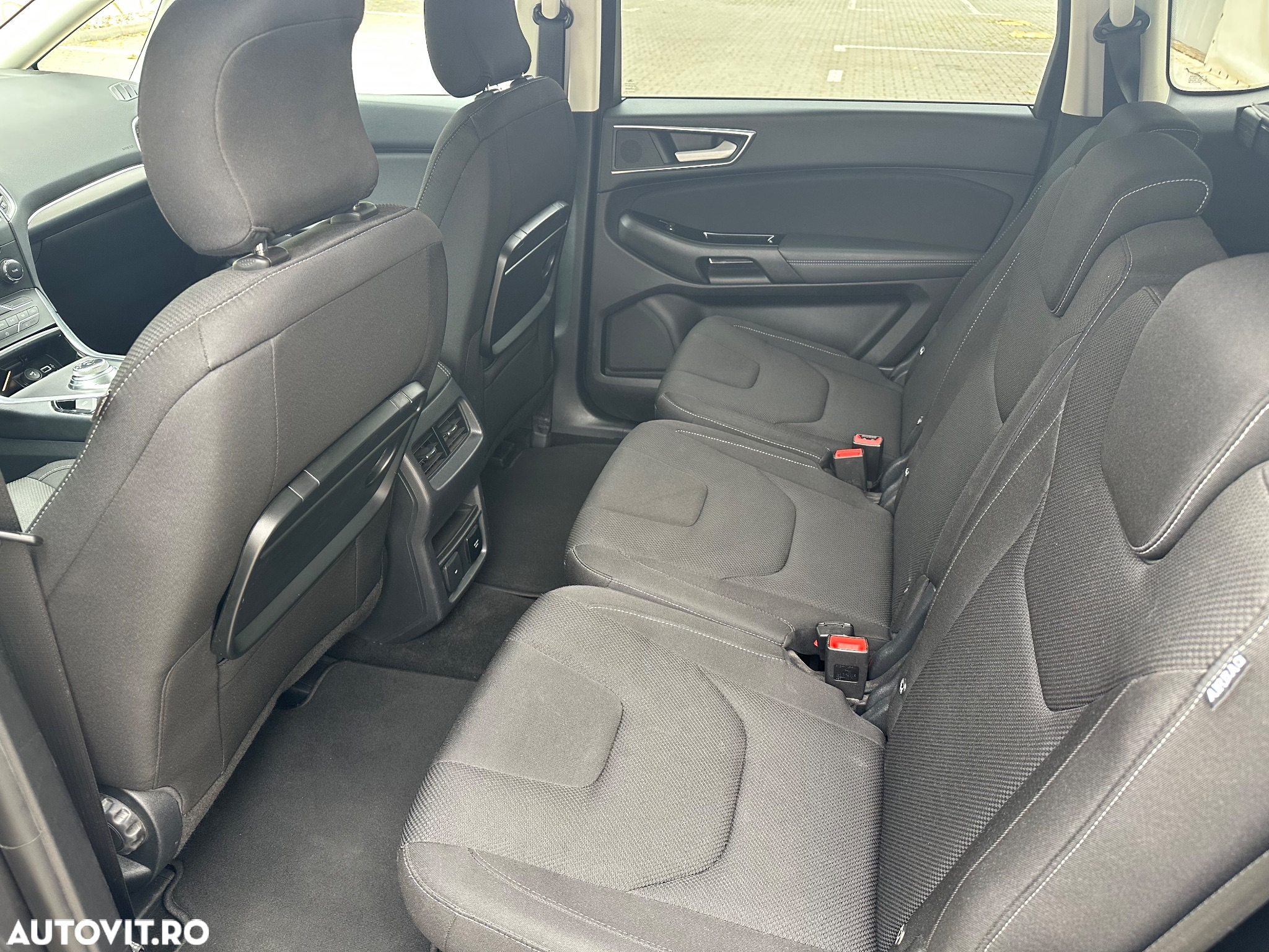 Ford S-Max ver-2-0-ecoblue-aut-titanium - 18