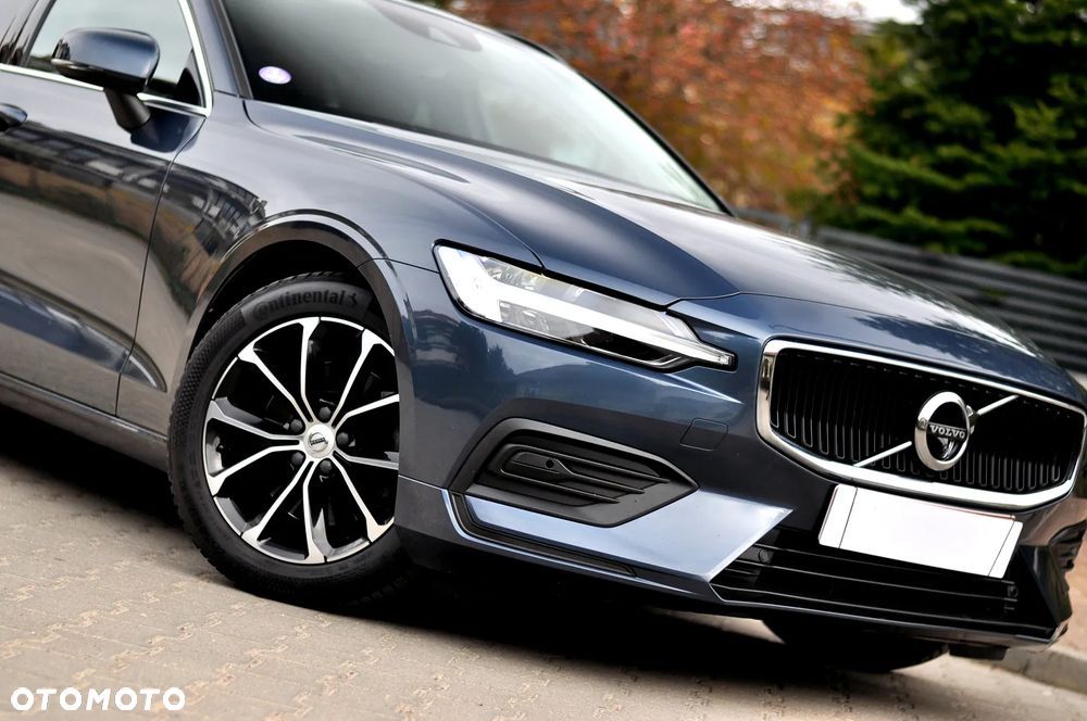 Volvo V60 2022