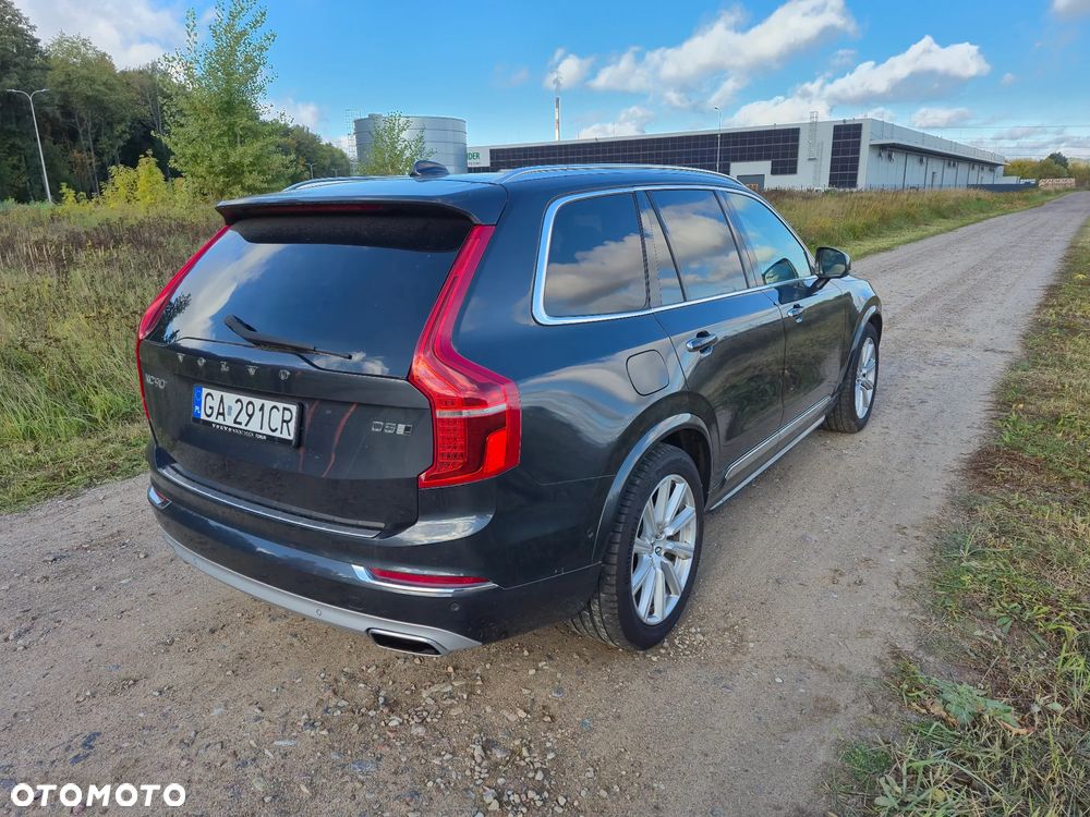 Volvo XC 90 - 4