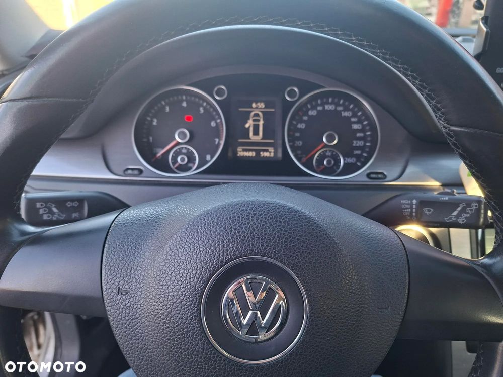 Volkswagen Passat 1.4 TSI Comfortline - 13
