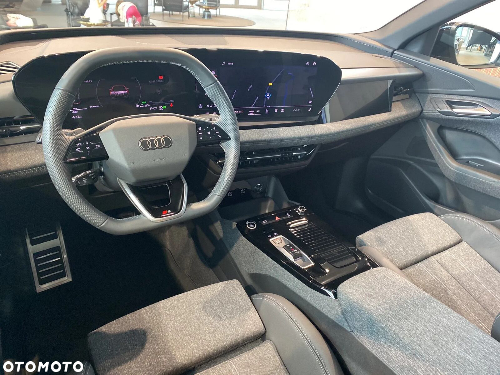 Audi Q6 e-tron - 7