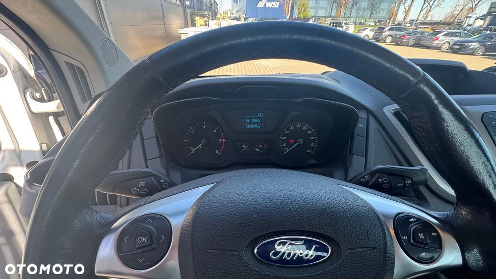 Ford TRANSIT - 12