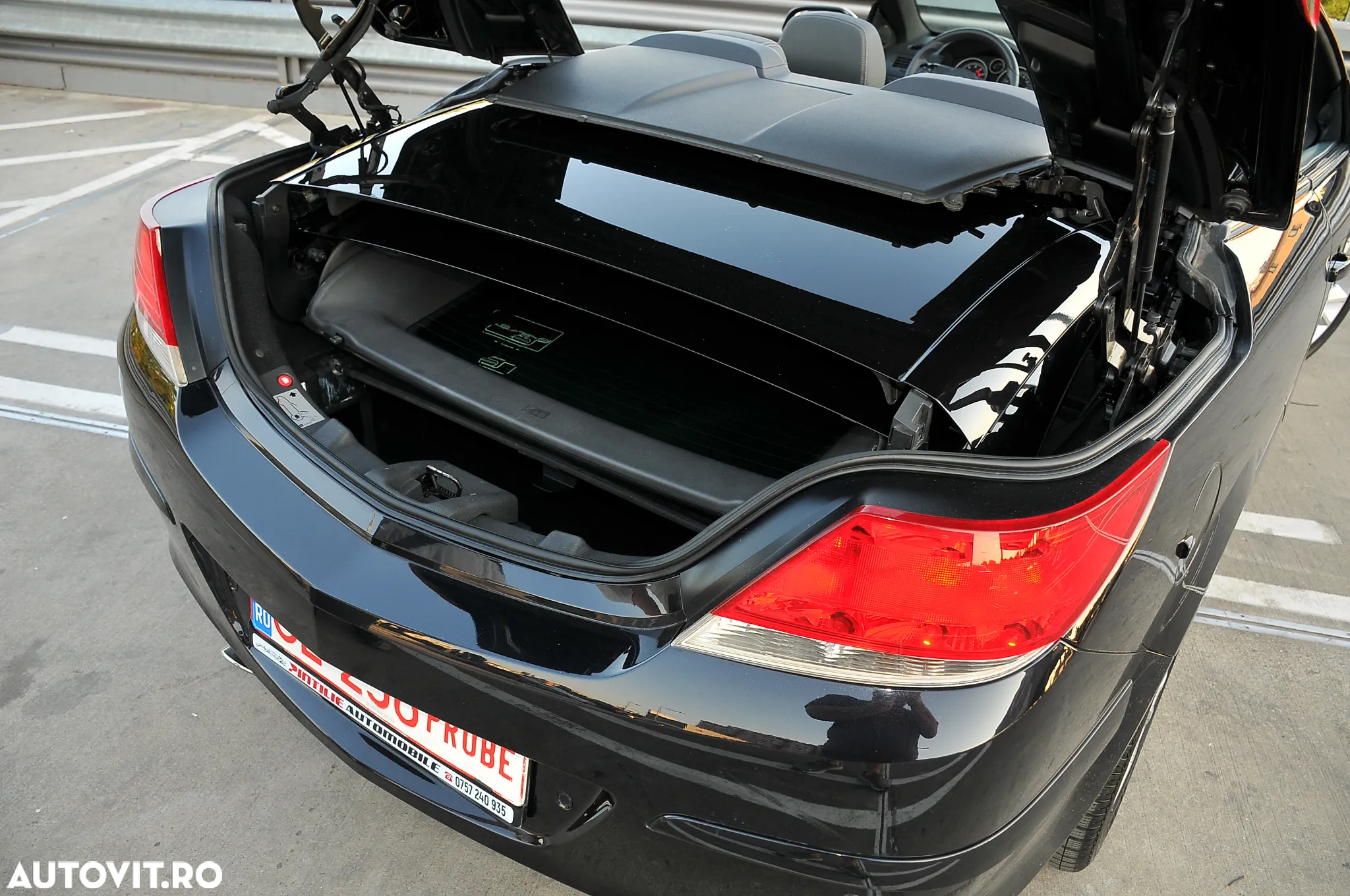 Opel Astra Twin Top 1.8 Cosmo - 22