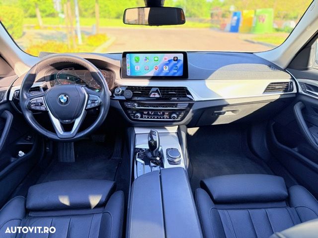 BMW Seria 5 520d AT MHEV - 24