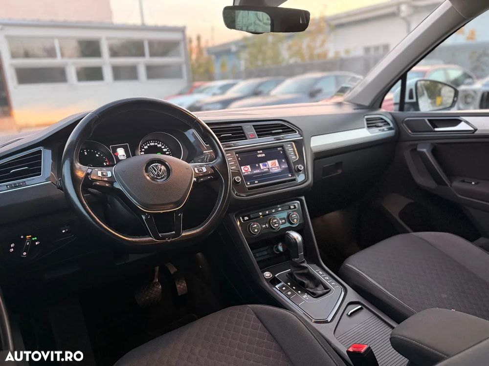 Volkswagen Tiguan 2.0 TDI DPF DSG Comfortline - 9
